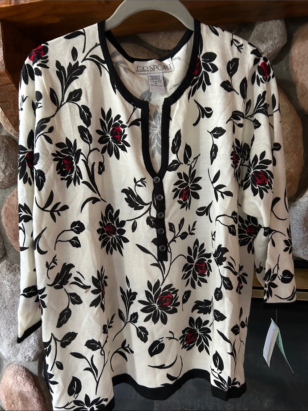 CD Sport Women's Cream Black Red Floral Henley Sweater, Size XL | NWT